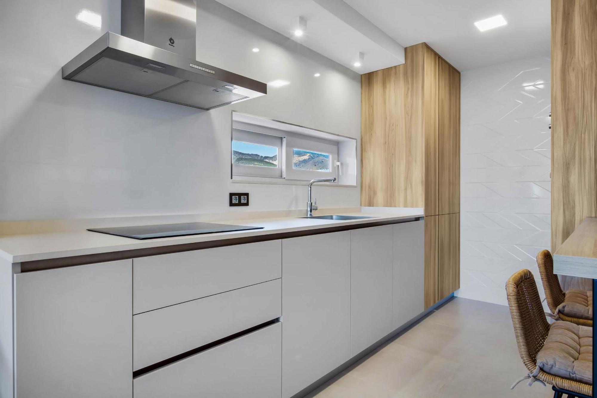 Moderno, Con Vistas Y Garaje A 100 Metros De La Playa Apartment *