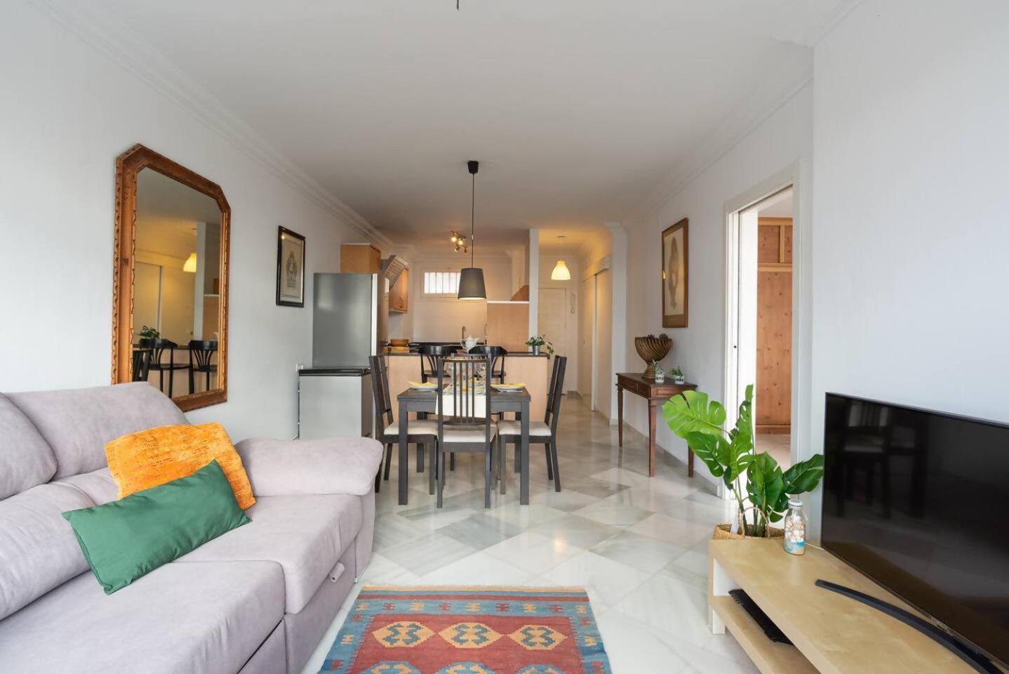 La Colina Apartment