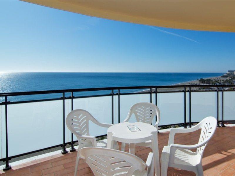Puente Real Hotel 4*
