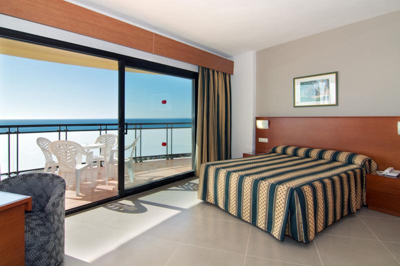Hotel Puente Real 4*
