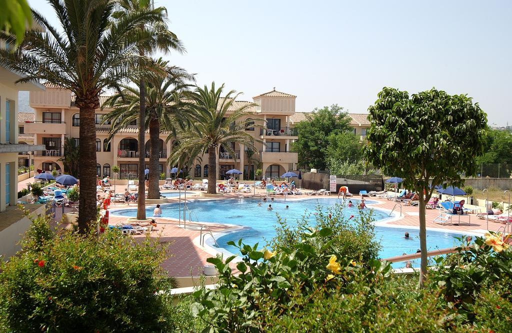 Puente Real Hotel 4*