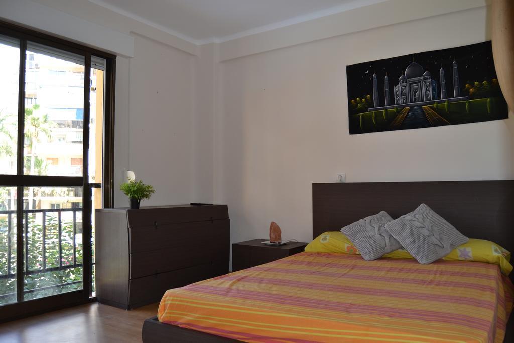 Malagasuite Beach Front Apartment Torremolinos