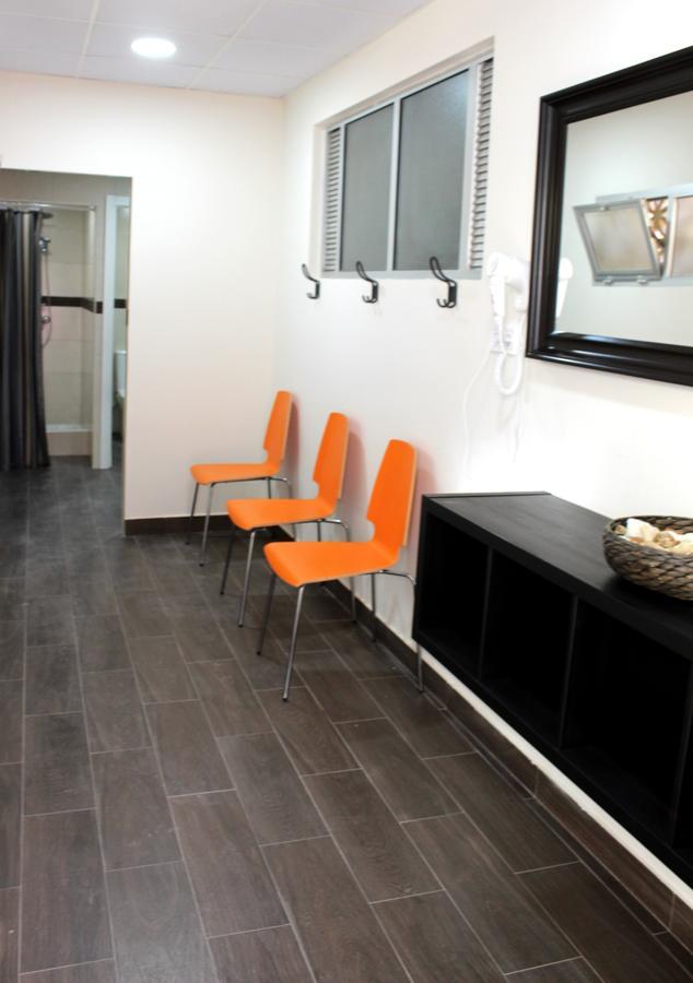 Aparthotel Club Playa Flores 3*