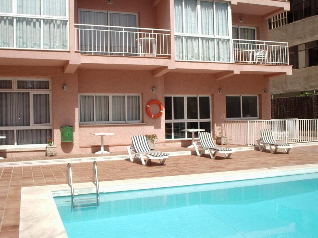 El Velero Apartment *