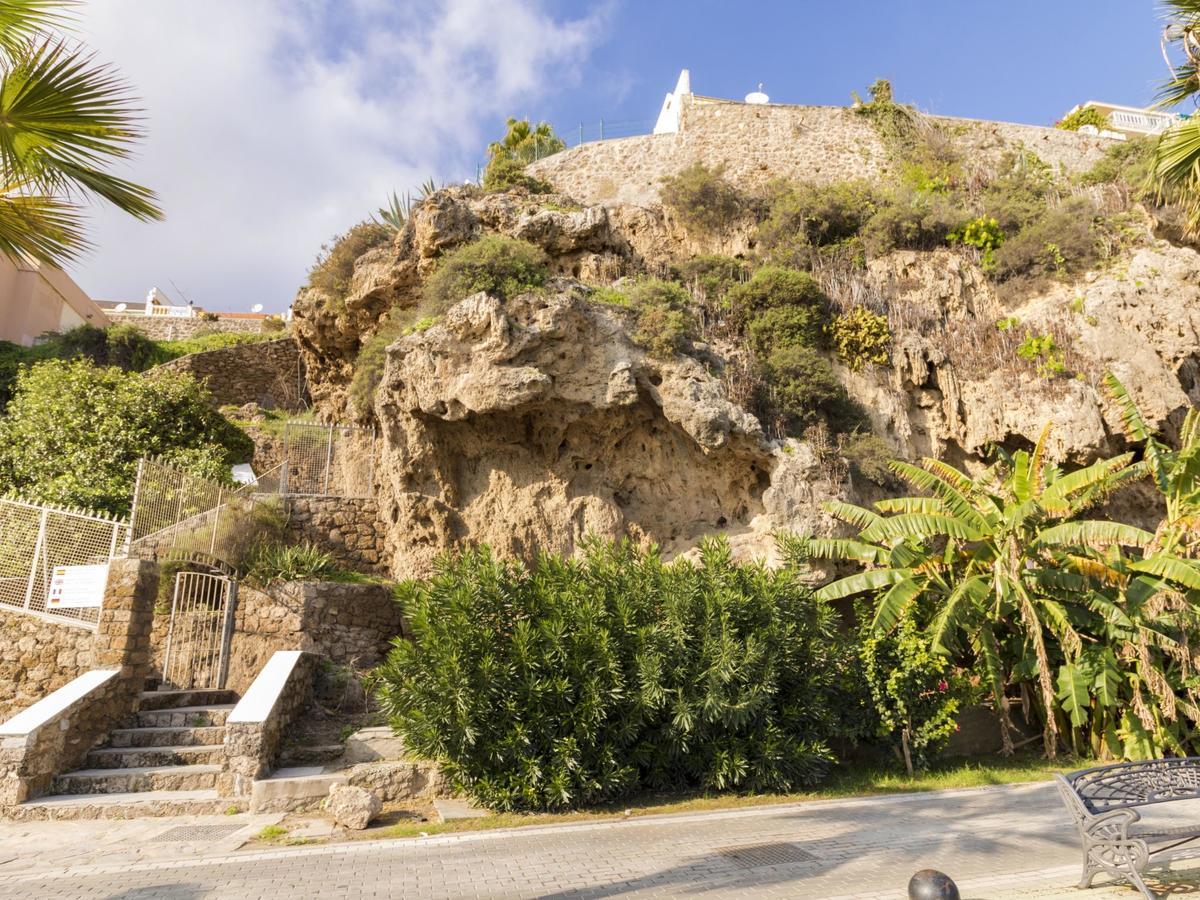 Apartment La Roca *