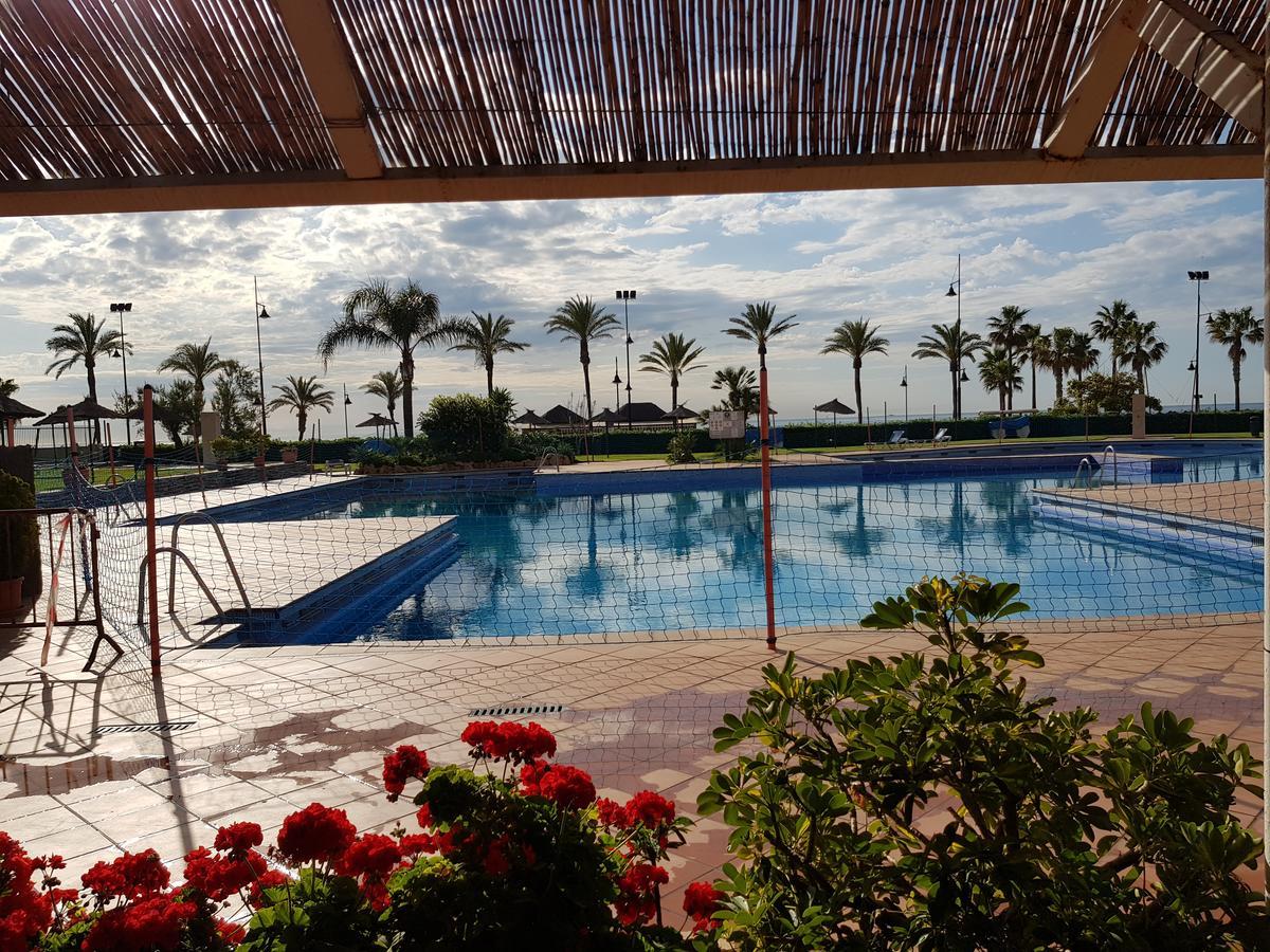 Luxury House 110 M2 On The Beach, Pool, Parking *