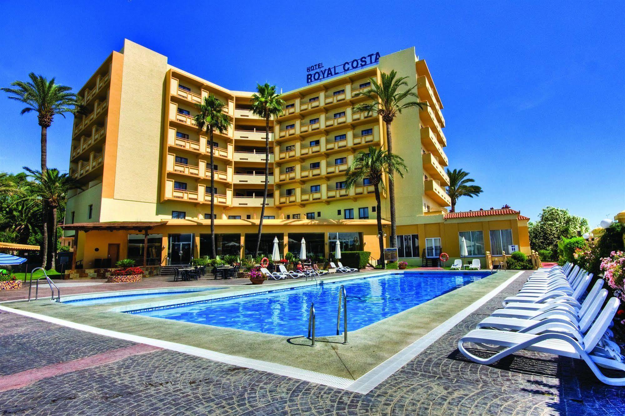 Royal Costa Hotel 3*