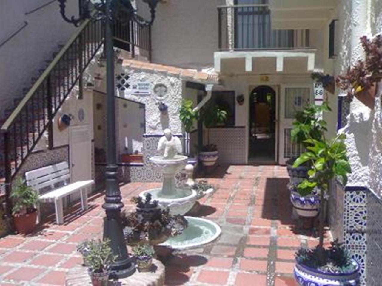 Casa Blanca Apartment *
