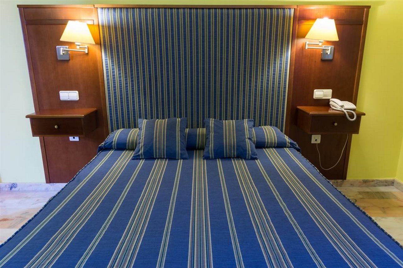 Hotel Royal Costa 3*