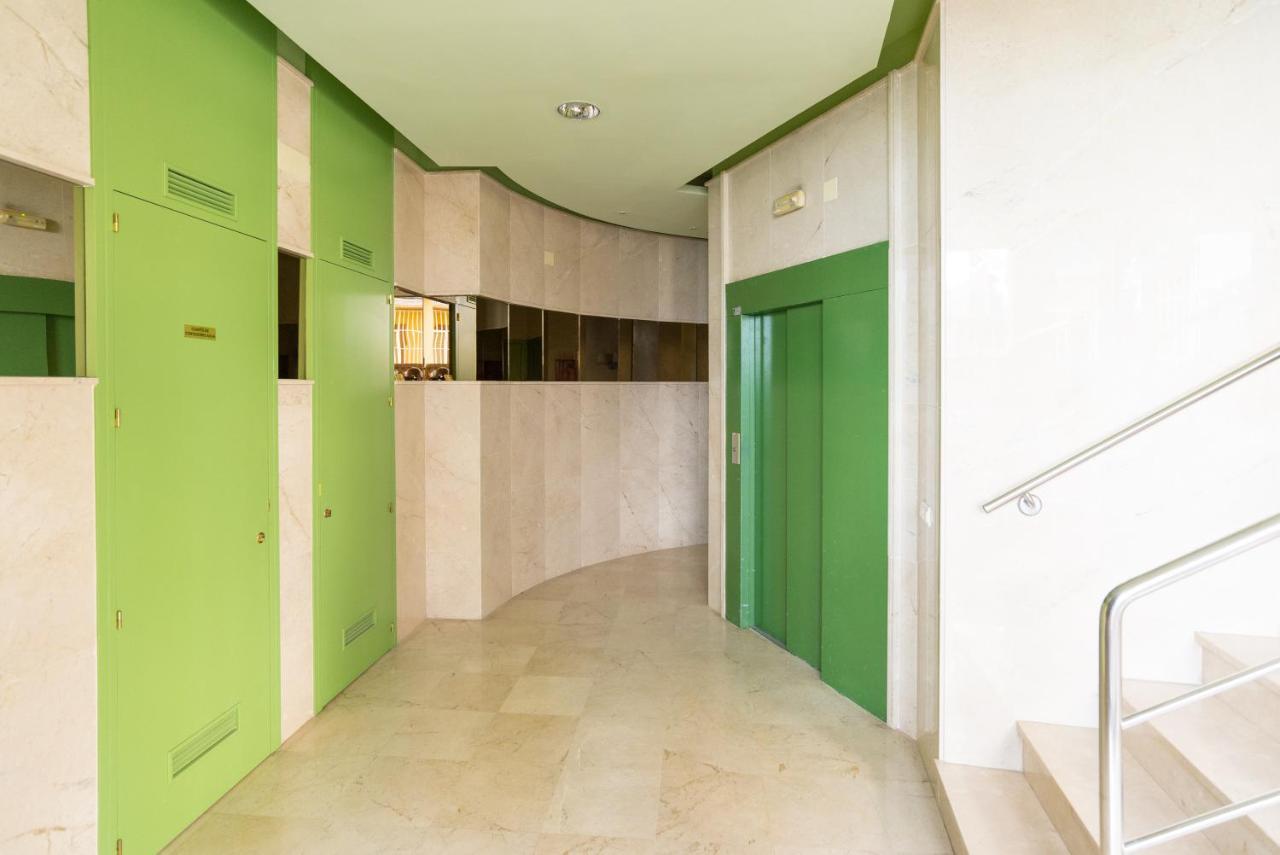 Malagasuite Beach Apartment
