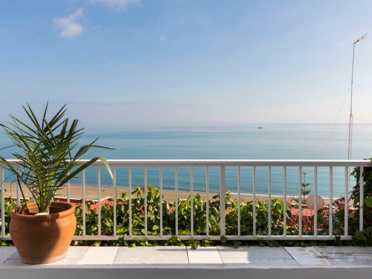 La Roca Apartment