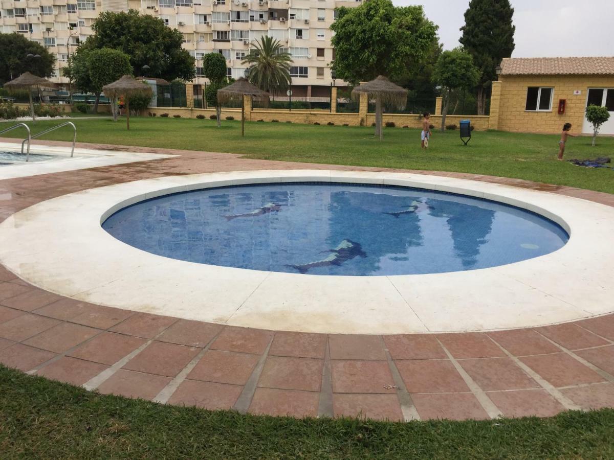 Apartamento Cerca De La Playa Y Campo De Golf Con Piscina * Torremolinos