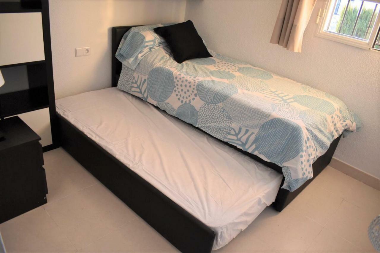 Residencial Campomanes Apartment