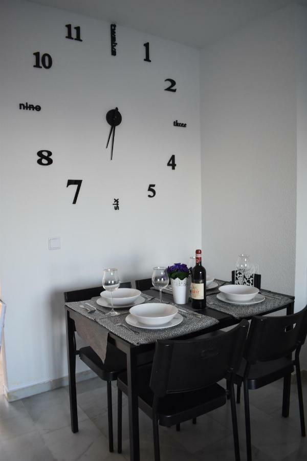 Residencial Campomanes Apartment *