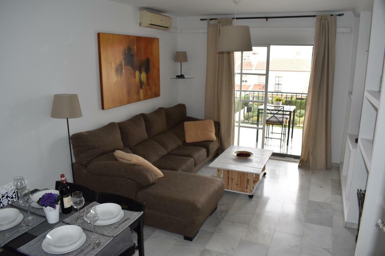 Residencial Campomanes Apartment