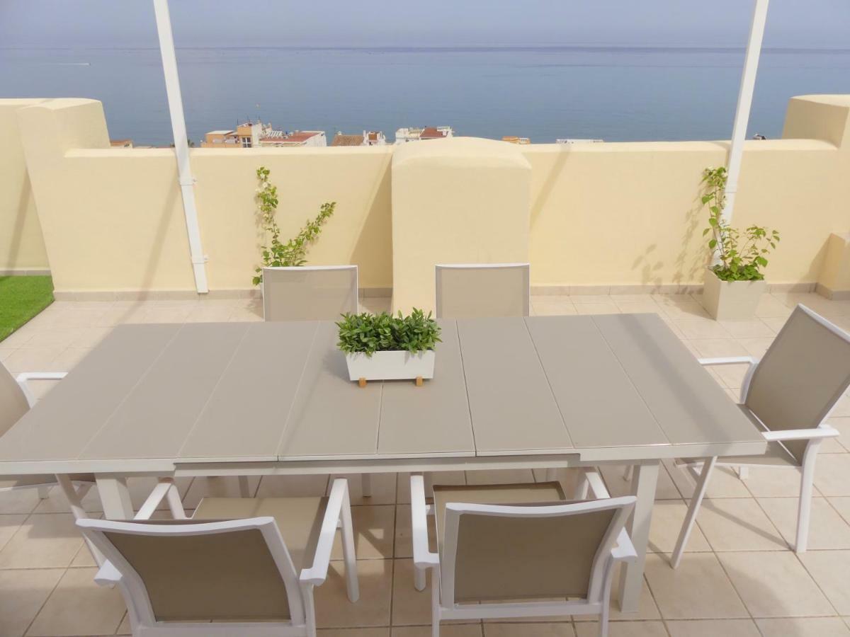 Apartment Duplex La Carihuela 1ª Linea De Playa Costa Del Sol *