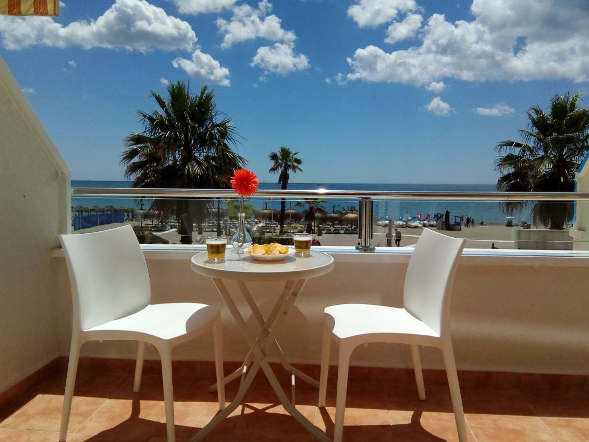 Nuevo Roca Chica, Primera Linea Playa,torremolinos Appartement
