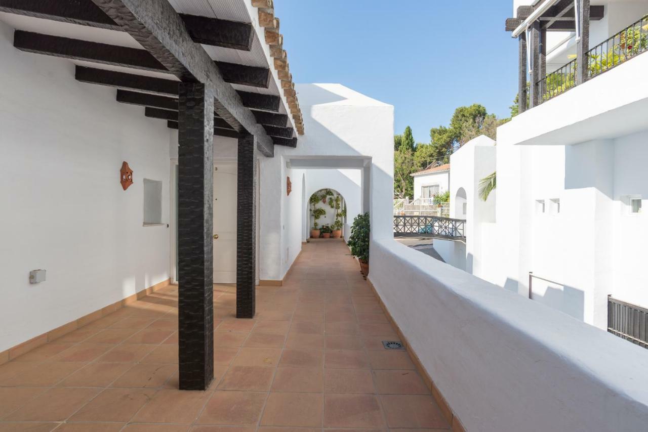 Luxury Duplex- 7 Minutes From The *