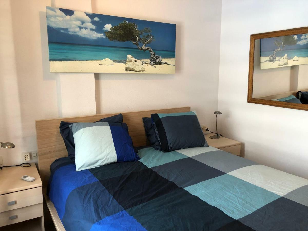 El Cortijuelo. Magnificent Triplex Terraced House With Rooftop Of 18m2, Overlooking The Sea. Parking * Torremolinos