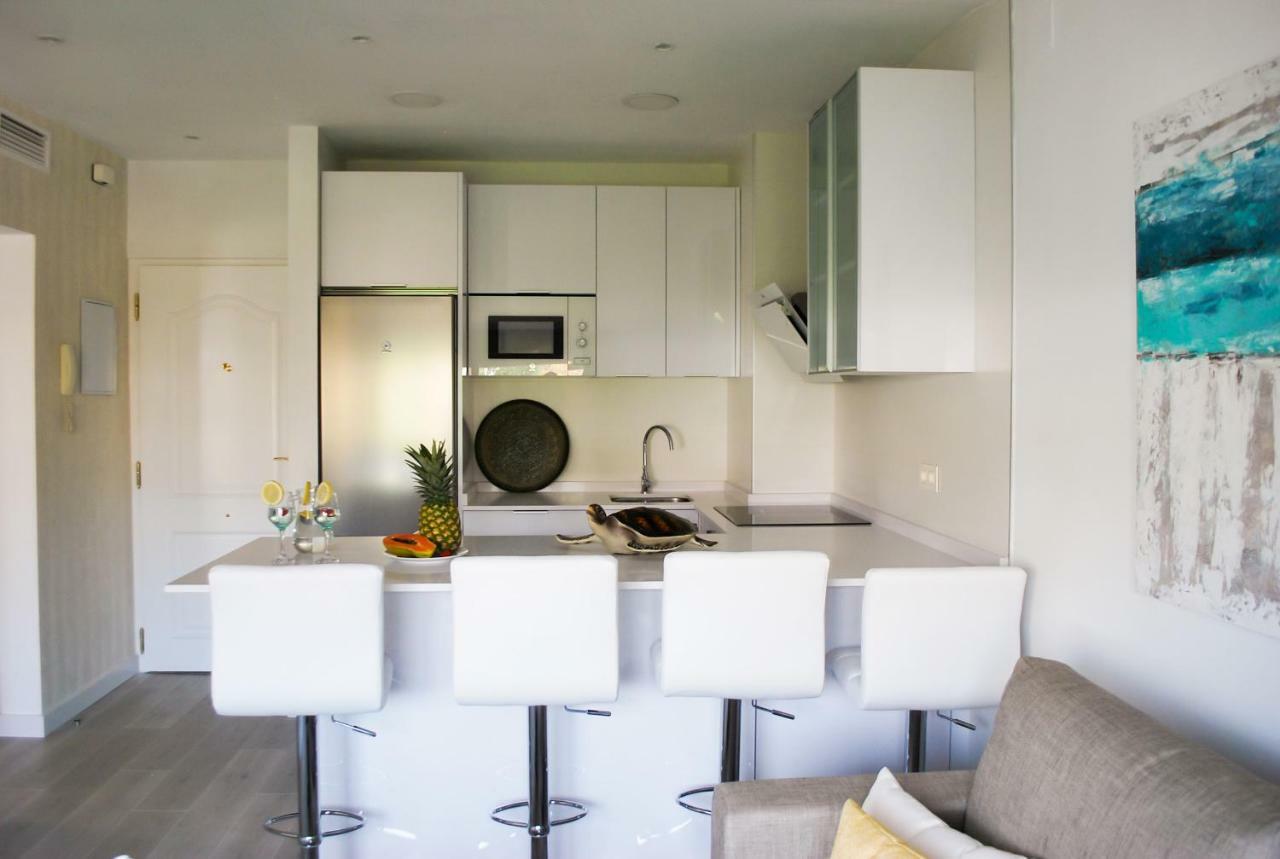Living4torremolinos Sea Breeze Apartamento *