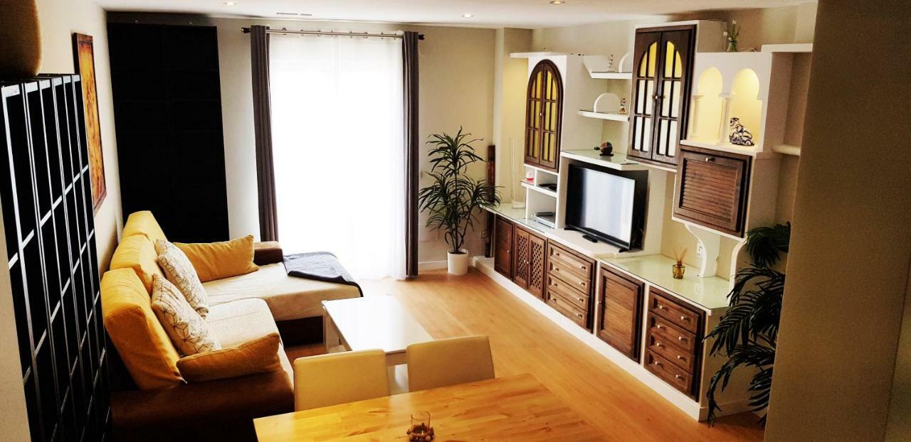 Apartamento Duplex Frente Al Mar Paseo Maritimo * Torremolinos