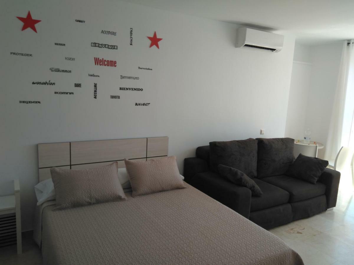 Appartement Nuevo Roca Chica, Primera Linea Playa,torremolinos *