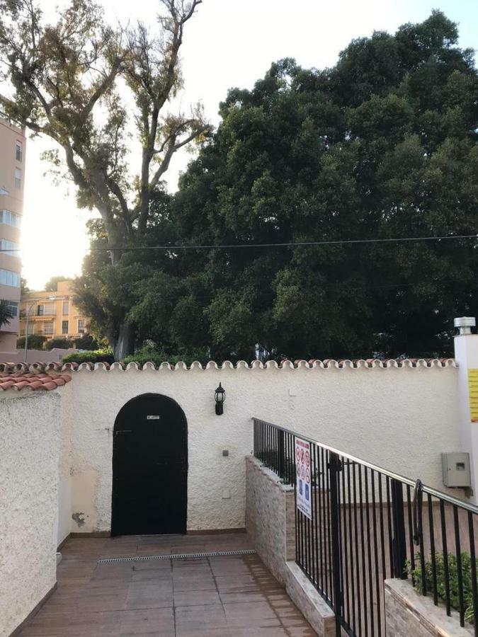 San Antonio Carihuela Aptos. Sun & * Torremolinos