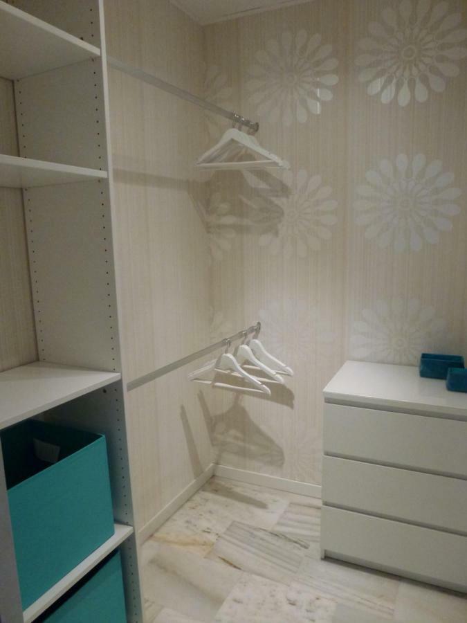 En Con Piscina Apartment *