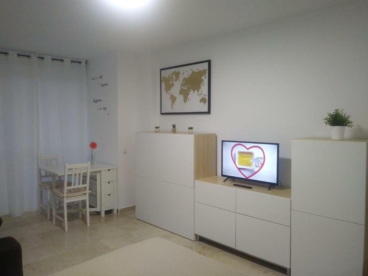 Nuevo Roca Chica, Primera Linea Playa,torremolinos Appartement Torremolinos