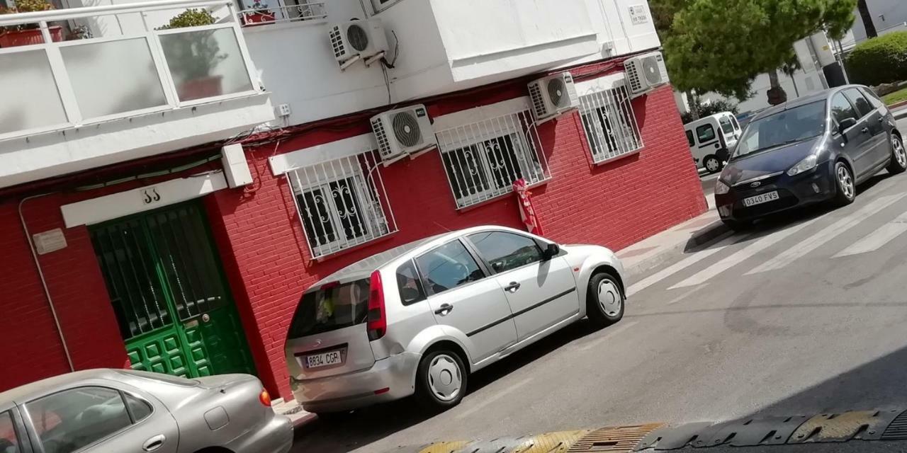 Calle Rio Trueba 11 Bajo D Apartment