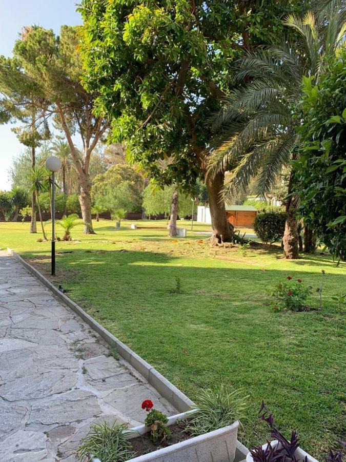 Estudio Moderno Con Jardin Privado Appartement