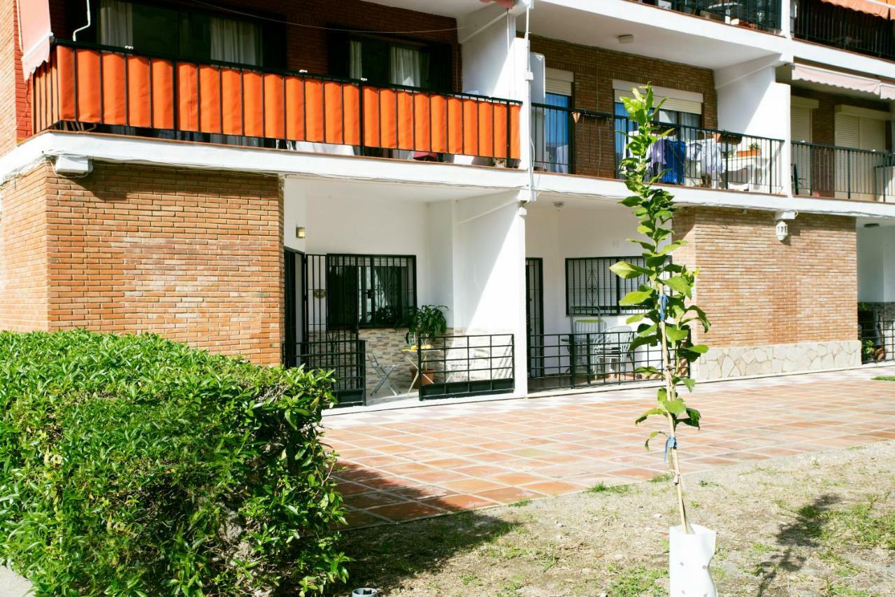 Monko Center, Garden & Pool O *