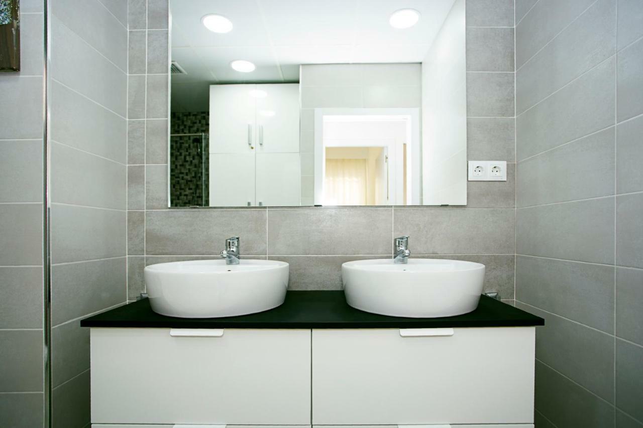 Monko Center, Garden & Pool O Apartment *
