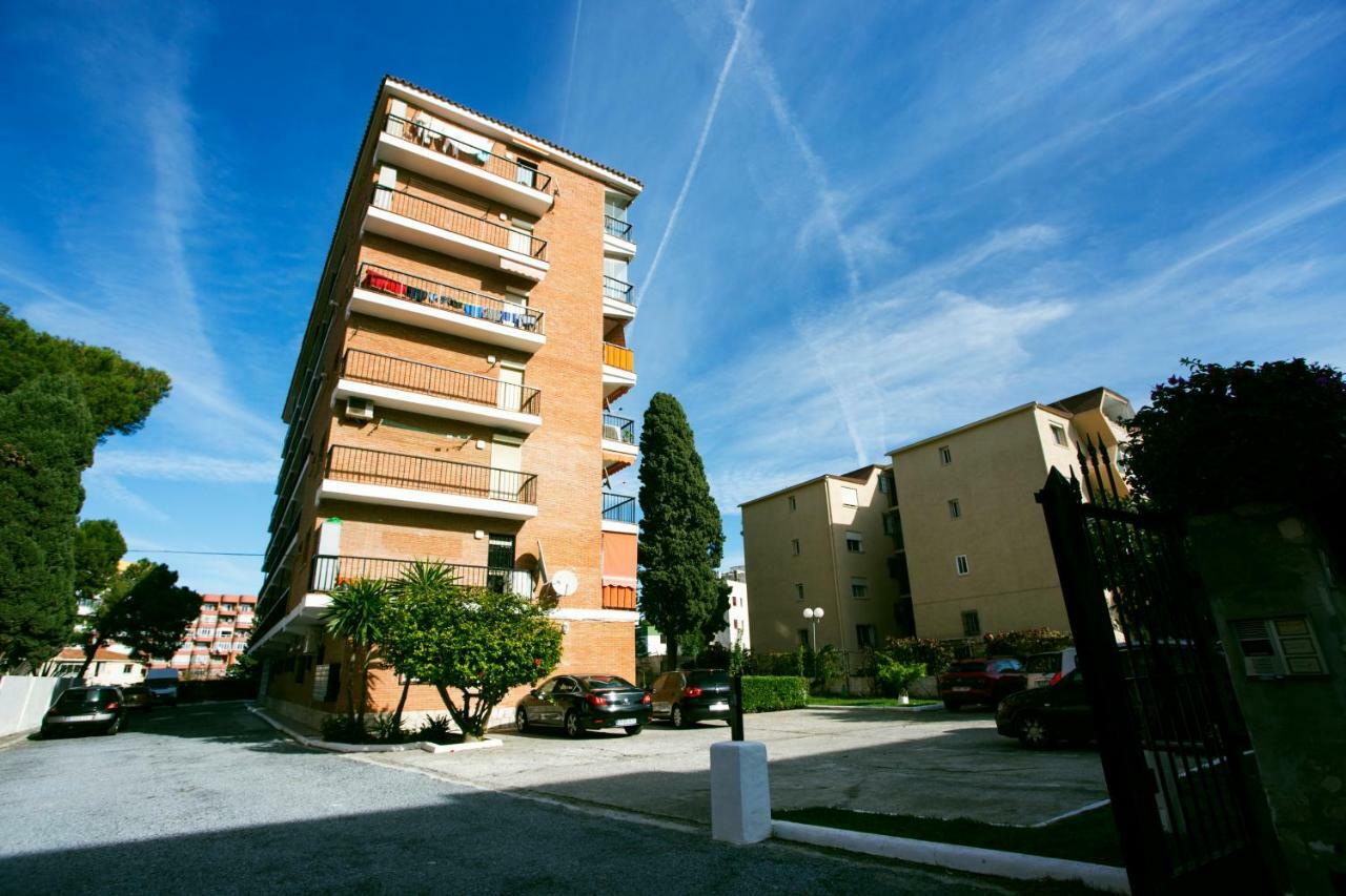 Monko Center, Garden & Pool O Apartment Torremolinos