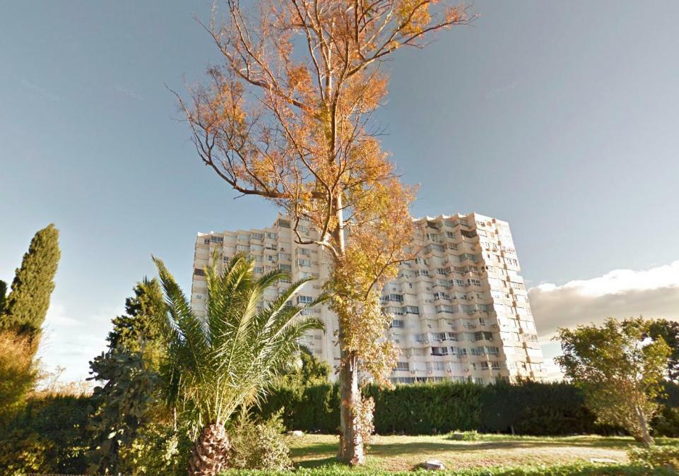Estudio I Vistas Al Mar Urb. La Colina -la Torre Torremolinos