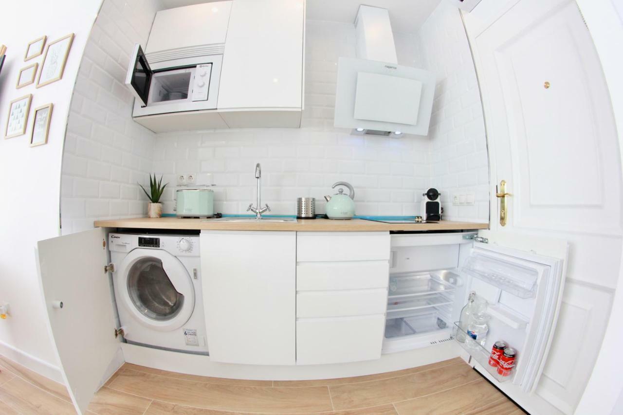 25m² Appartement, Met 1 Privé Badkamer In Stadscentrum Appartement *