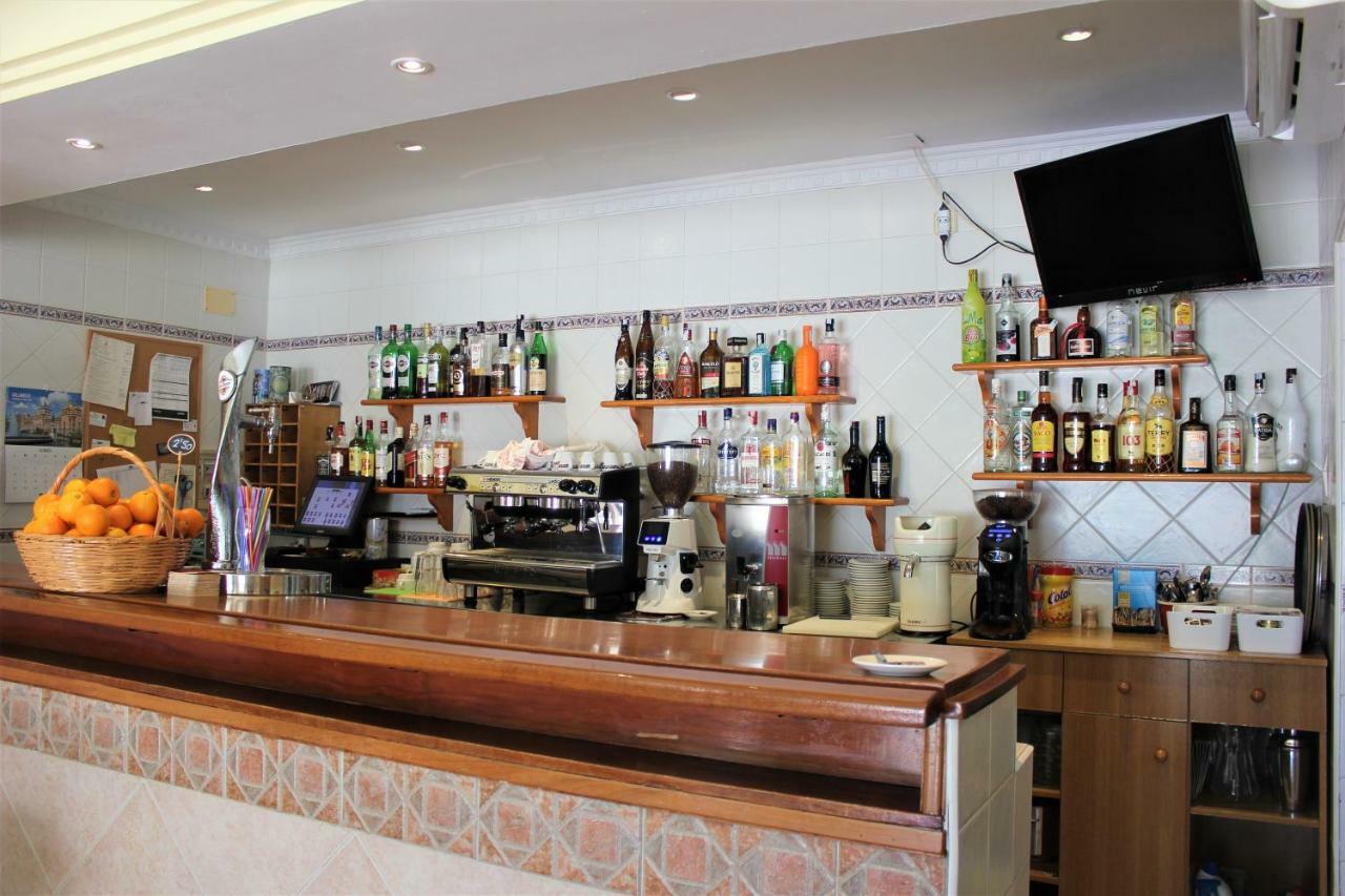 Hotel Cabello *