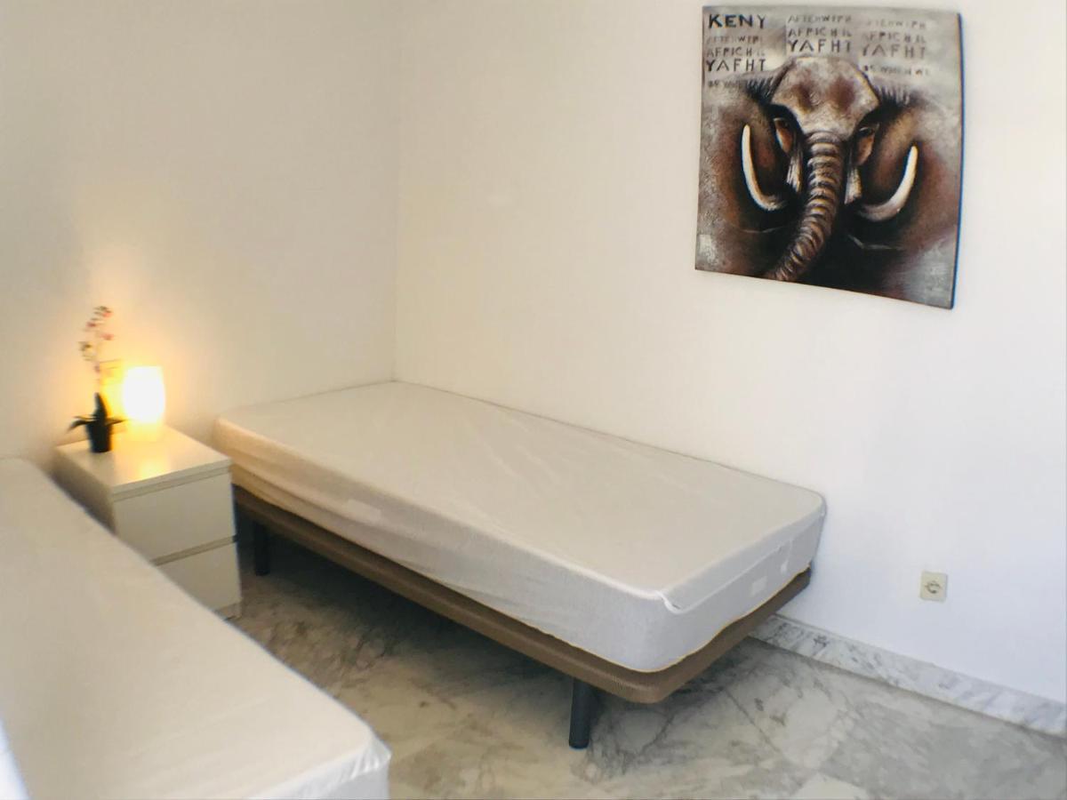 Apartamento , Torremolinos, Calle De Las Mercedes 16. Apartment *