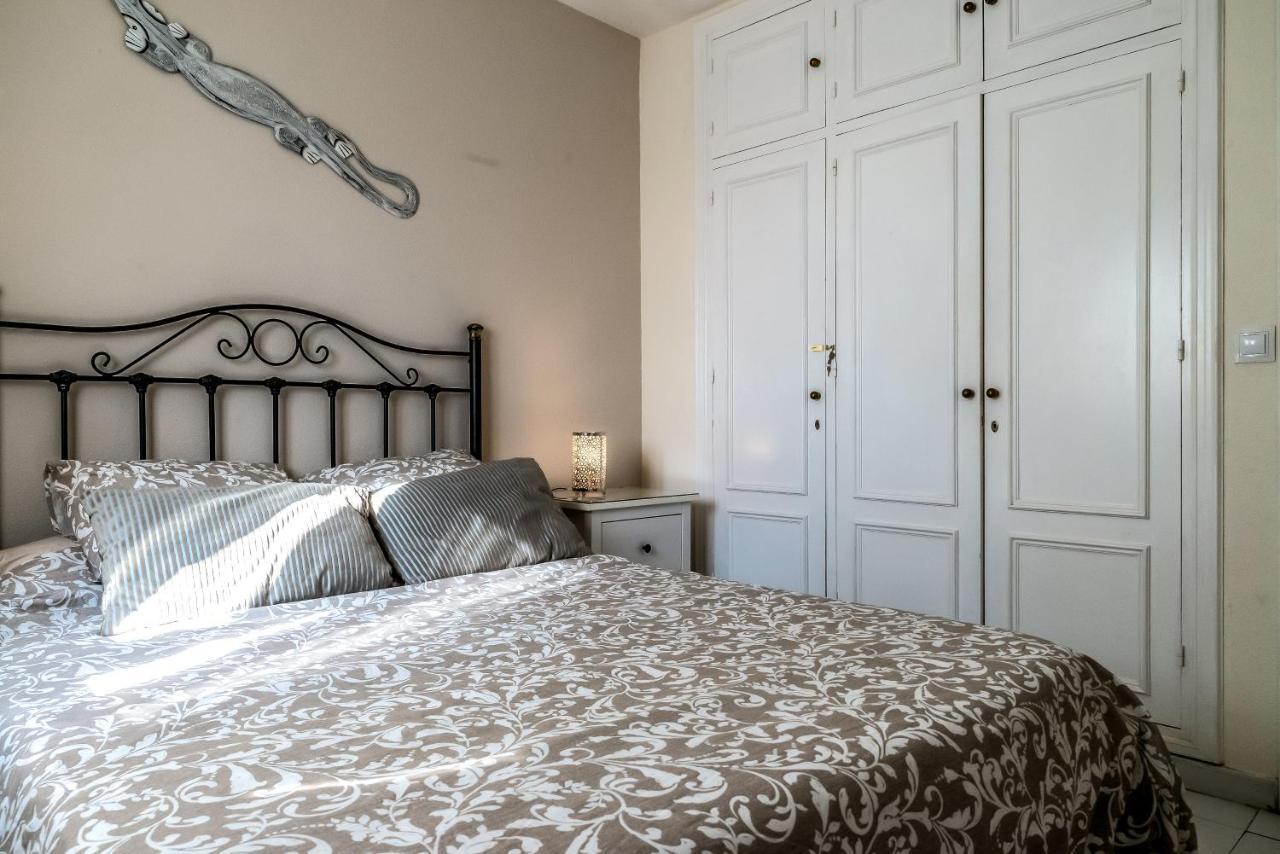Apartamento Atico Con Terraza - A 600 Metros De Playa La Carihuela - Piscina - Parking Gratis -excelente Wifi