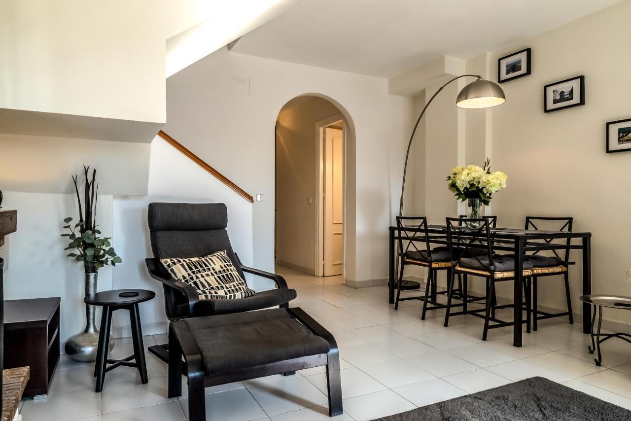 Atico Con Terraza - A 600 Metros De Playa La Carihuela - Piscina - Parking Gratis -excelente Wifi Apartamento Torremolinos