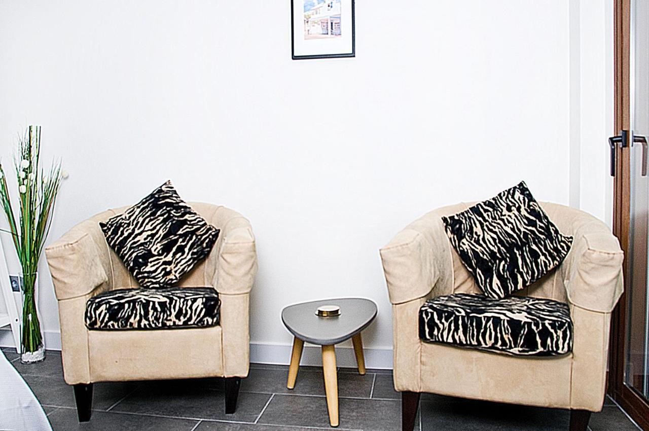 Appartement Stunning Studio.seaview With Balcony And Pool. *