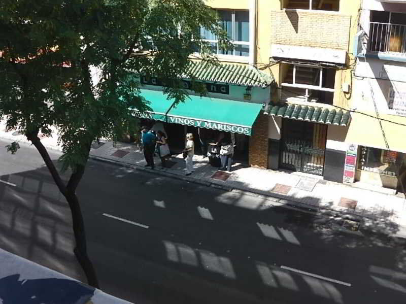 Pension Dona Lola 2*