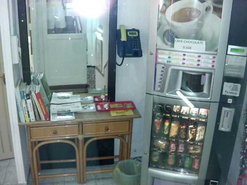 Pension Dona Lola Torremolinos