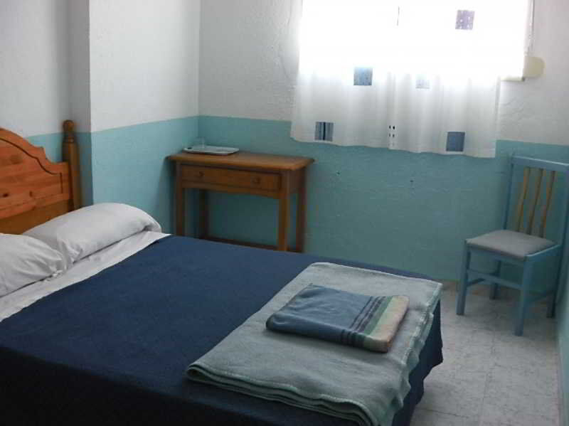 Guest house Pension Dona Lola 2*