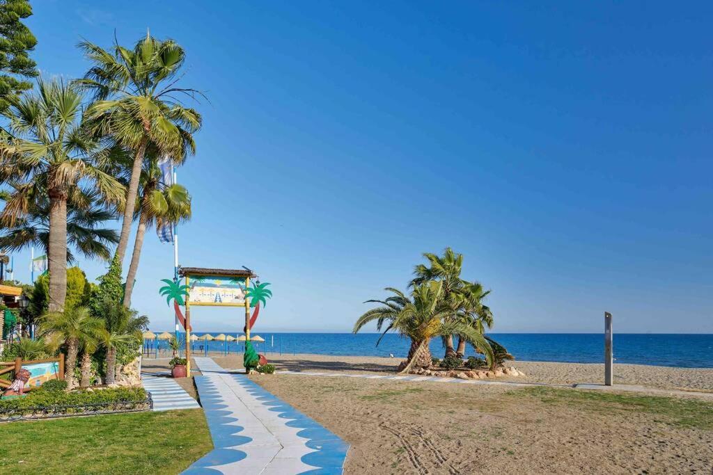 Apartment Puro Beach. Charming With Jacuzzi.