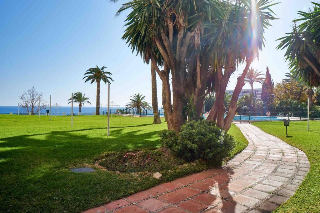 Puro Beach. Charming With Jacuzzi. Apartment Torremolinos