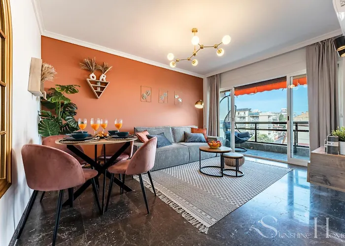 First Line , Cosy And Comfortable + Swimming Pool