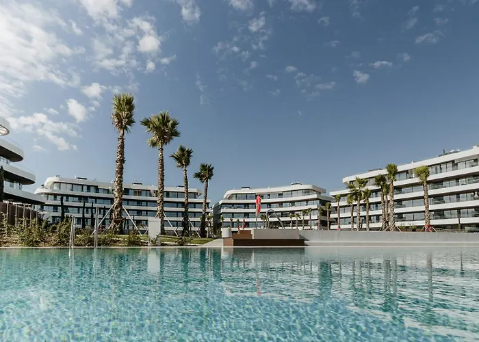 Vivi Homes - Choco Pool, Gym, Terrace & Beach