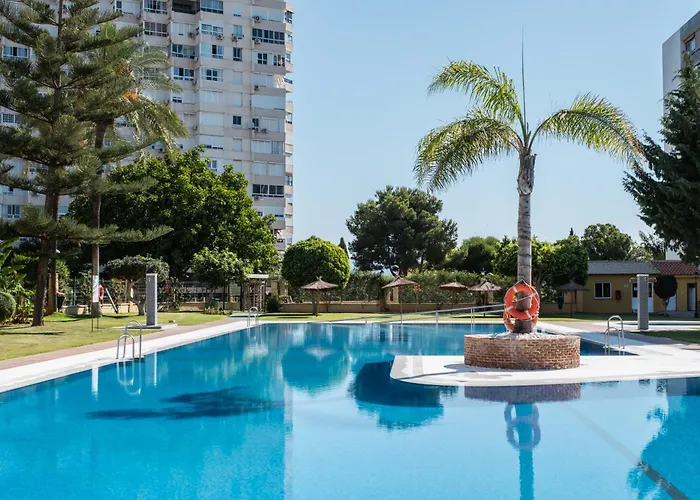 Wifi, Smart TV, Piscina, 900 metros playa, La Colina