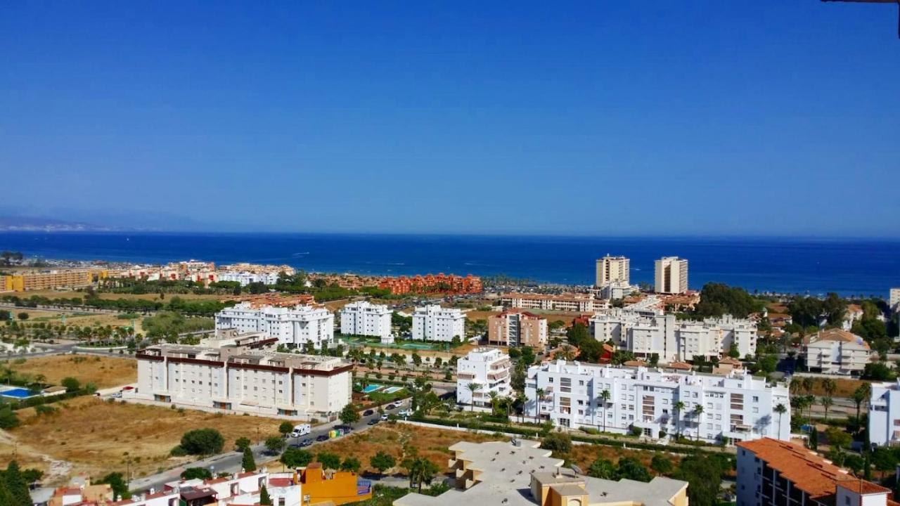 Apartamento En La Torre, La Colina Apartment